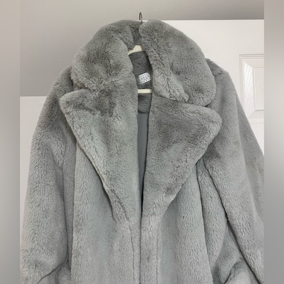 Sage the Label Faux Fur Coat - Picture 2 of 5